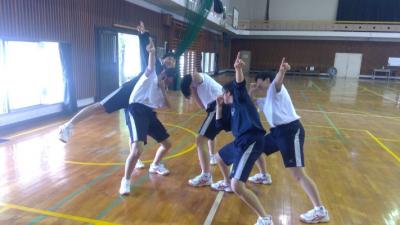 2年次 キメポーズ 2年次 キメポーズ