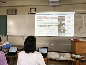 東京大学の大学院生の研究発表を聴くことができました。発表プレゼンはすべて英語です。 東京大学の大学院生の研究発表を聴くことができました。発表プレゼンはすべて英語です。
