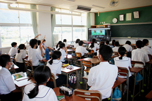 リモート中継でしたが教室は盛り上がっていました