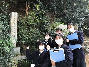 こちらでございます。 こちらでございます。