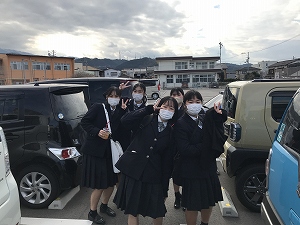 時間がなく、バタバタした中で記念撮影 時間がなく、バタバタした中で記念撮影