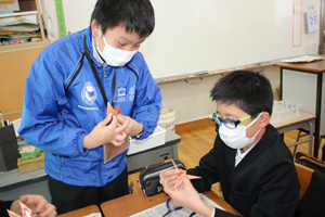 期間巡視をしながら丁寧に説明して行きます 期間巡視をしながら丁寧に説明して行きます
